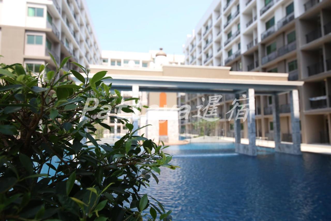 Arcadia Waters Condo Resort Pattaya Bagian luar foto